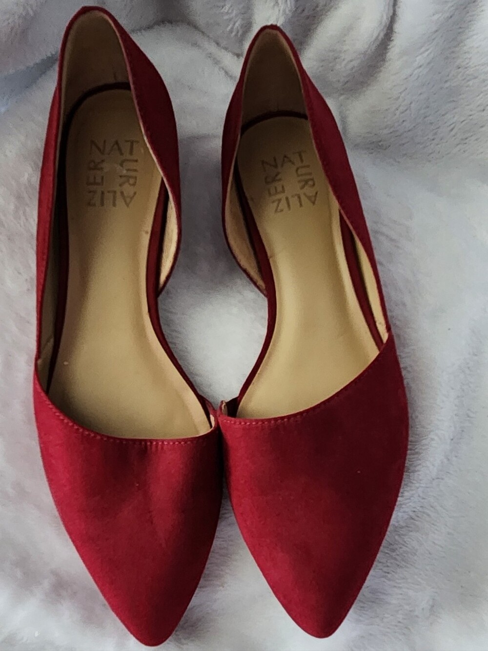 Naturalizer Women's Red Pointed Toe Flats